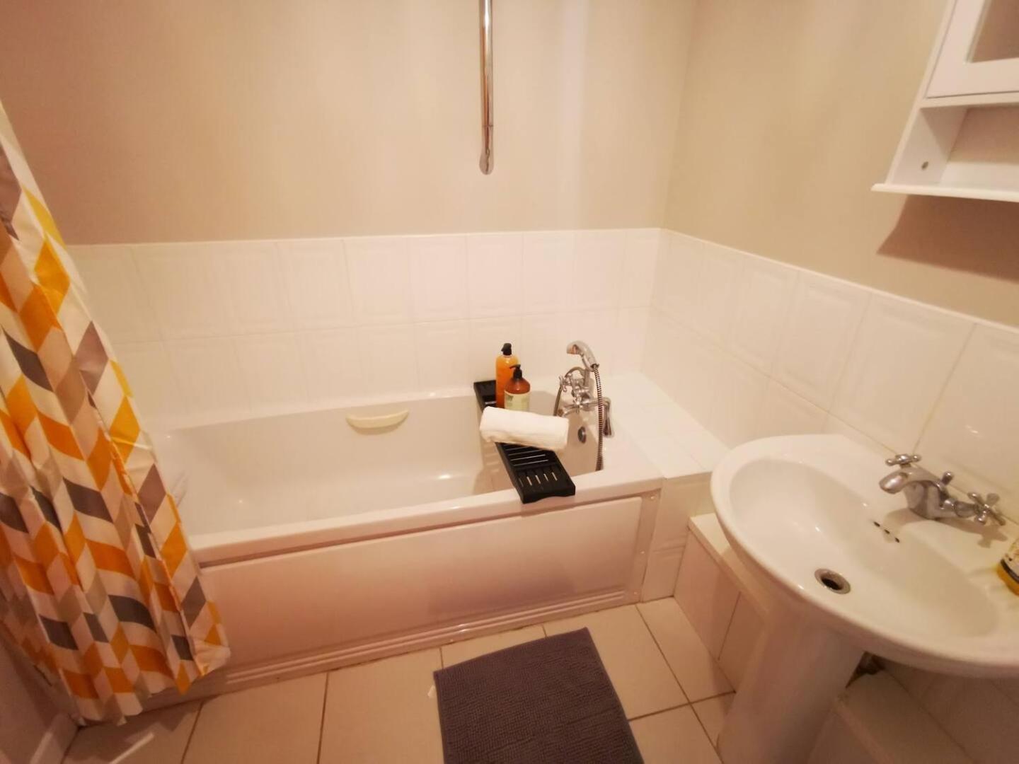 2Br Spacious City Centre Apartment Belfast Luaran gambar